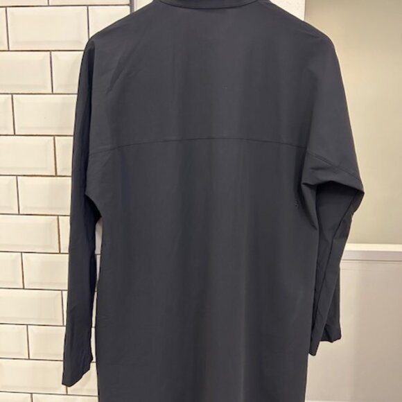 ADAY Button Up "Something Borrowed" Shirt - Black - Size: M - Picture 4 of 4